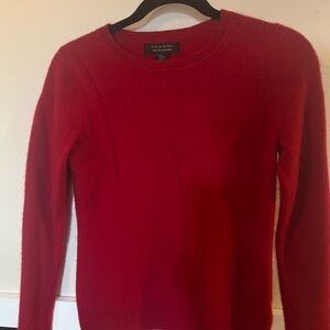 Tahari Women's Red Crewneck Sweater